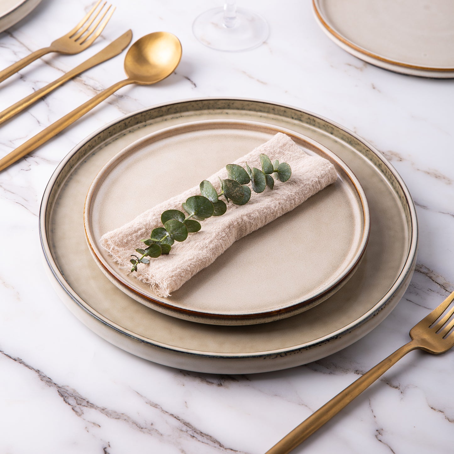 GBHOME Stoneware Plates Set of 4, 8.0 Inch Plates