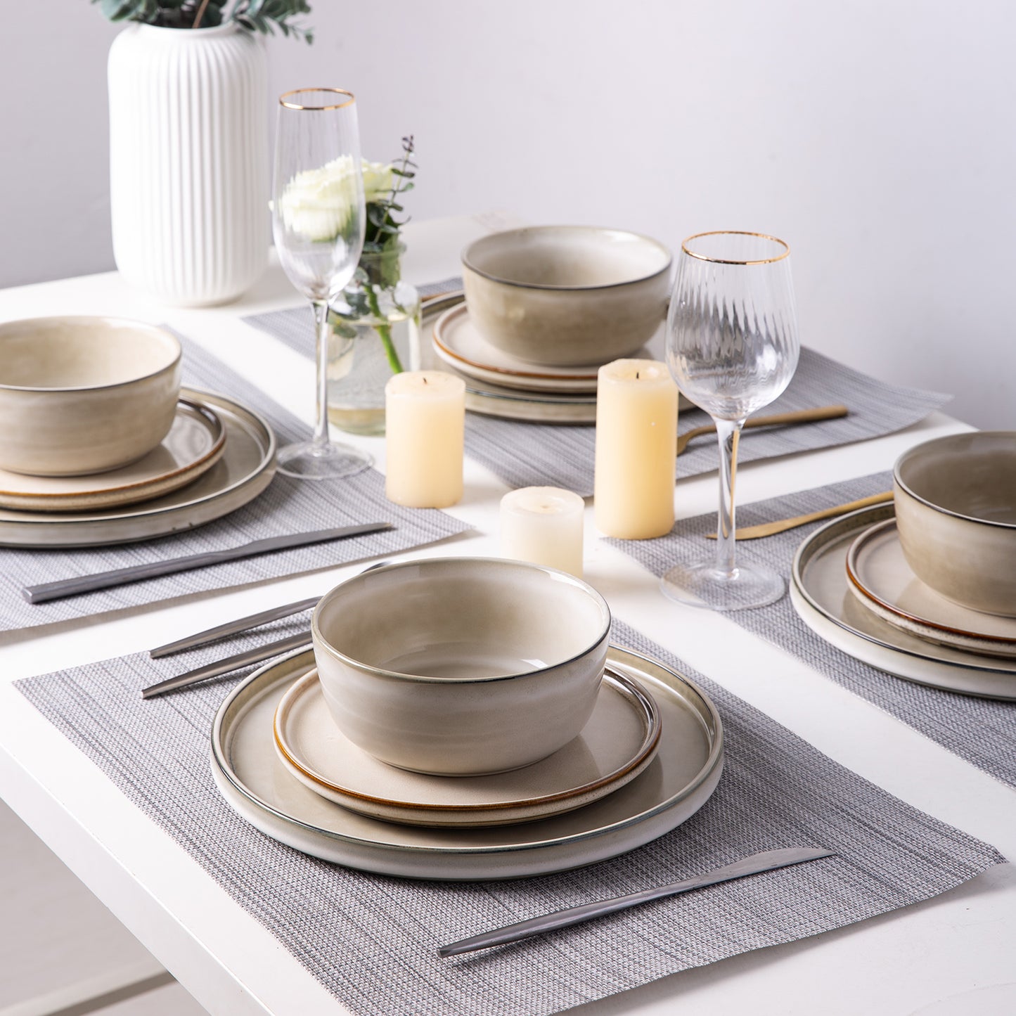 GBHOME Stoneware Plates Set of 4, 10.0 Inch Dinner Plates