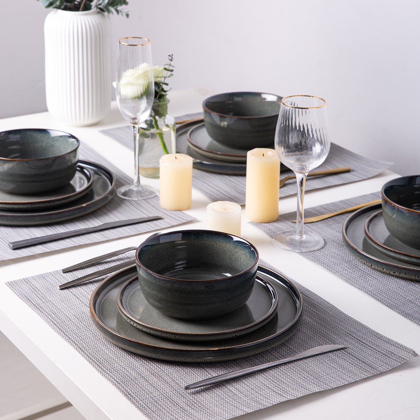 GBHOME Stoneware Plates Set of 4, 10.0 Inch Dinner Plates